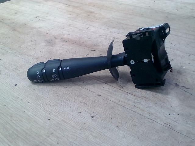 bontott RENAULT TRAFIC Komplett Kormánykapcsoló (Bajuszkapcsoló)