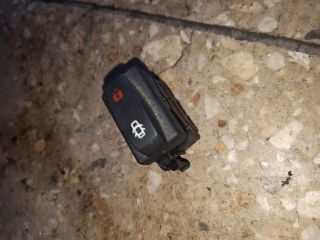 bontott RENAULT TRAFIC Központizár Kapcsoló