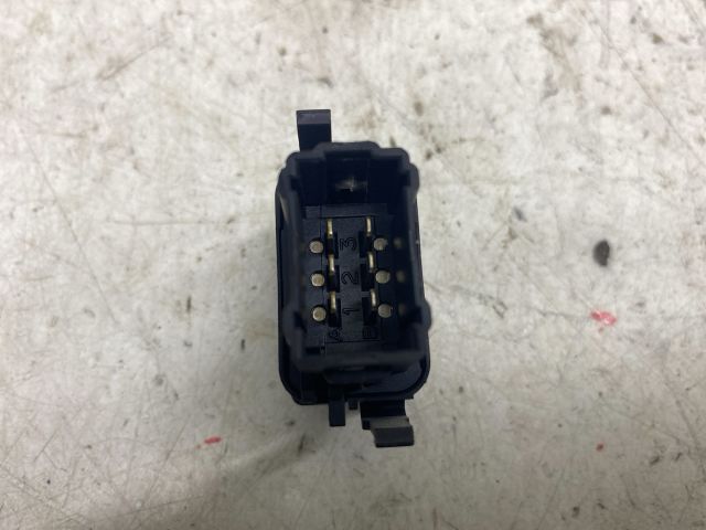 bontott RENAULT TRAFIC Központizár Kapcsoló