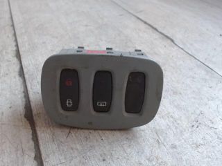 bontott RENAULT TRAFIC Központizár Kapcsoló