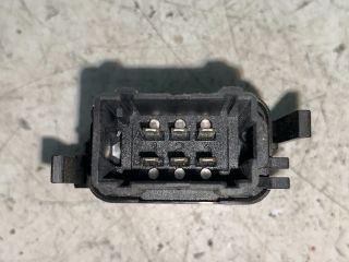 bontott RENAULT TRAFIC Központizár Kapcsoló