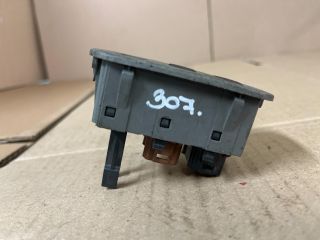 bontott RENAULT TRAFIC Központizár Kapcsoló