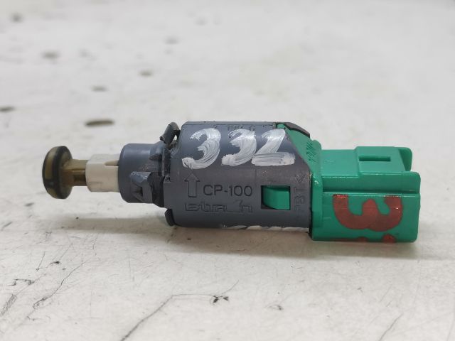 bontott RENAULT TRAFIC Kuplung Pedál Kapcsoló