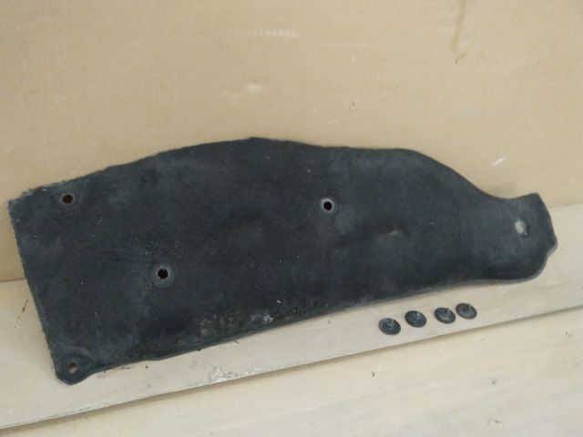 bontott RENAULT TRAFIC Motorháztető Szigetelés