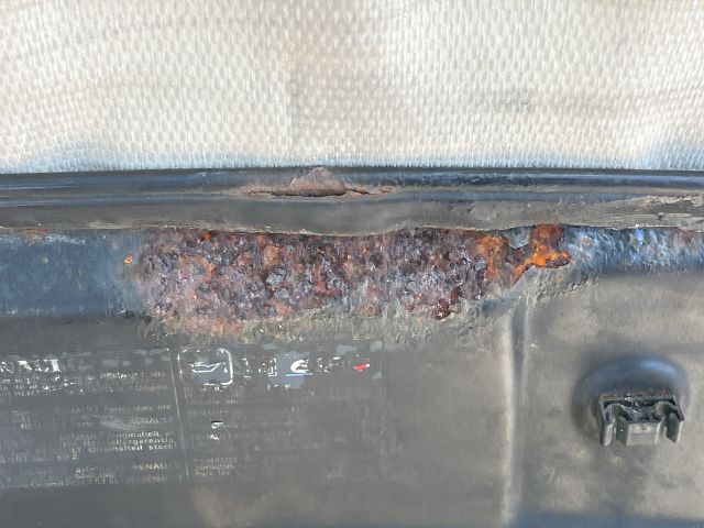 bontott RENAULT TRAFIC Motorháztető