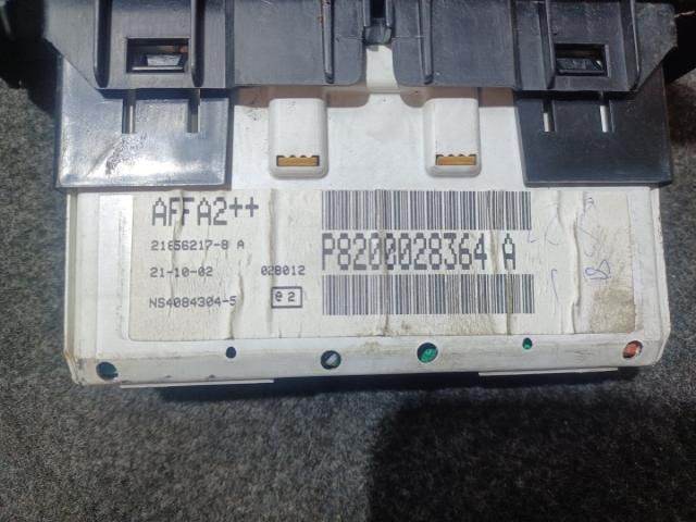 bontott RENAULT TRAFIC Multifunkciós Kijelző