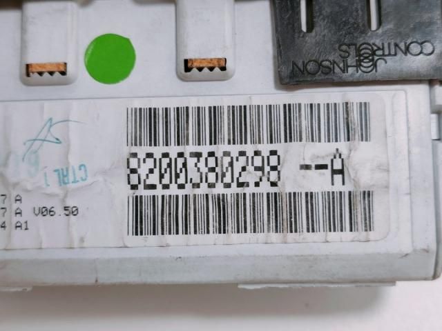 bontott RENAULT TRAFIC Multifunkciós Kijelző