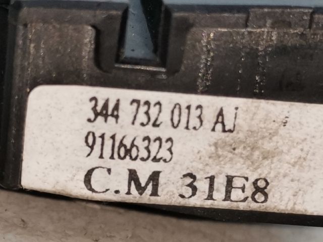 bontott RENAULT TRAFIC Multimédia Vezérlő