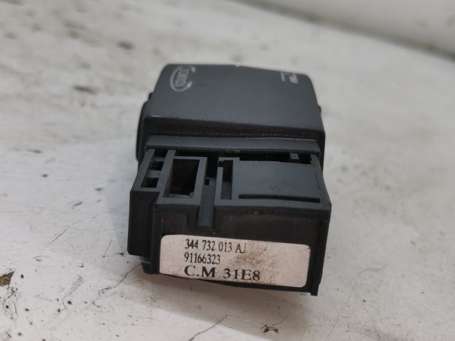 bontott RENAULT TRAFIC Multimédia Vezérlő