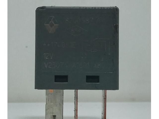 bontott RENAULT TRAFIC Relé