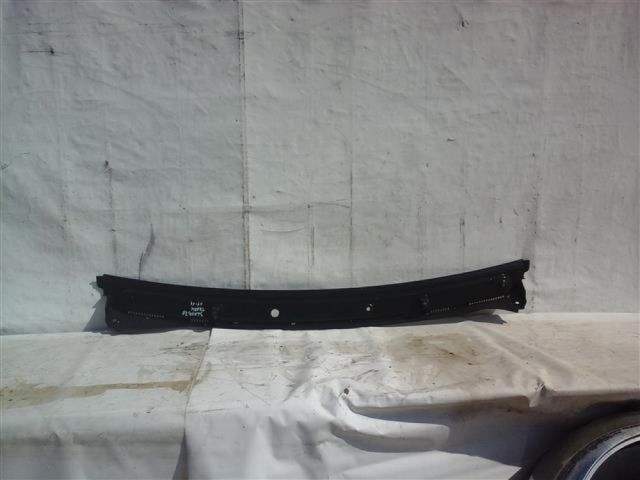 bontott RENAULT TRAFIC Szélvédő Takaró