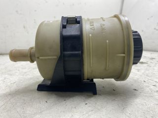 bontott RENAULT TRAFIC Szervóolaj Tartály