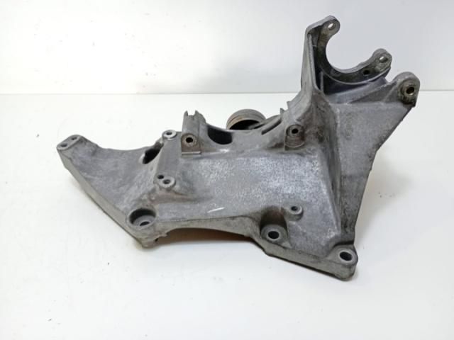 bontott RENAULT TRAFIC Tartó Bak