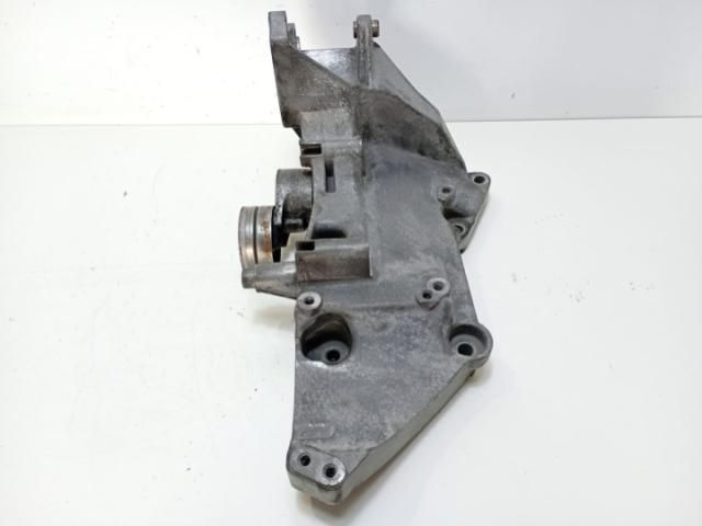 bontott RENAULT TRAFIC Tartó Bak