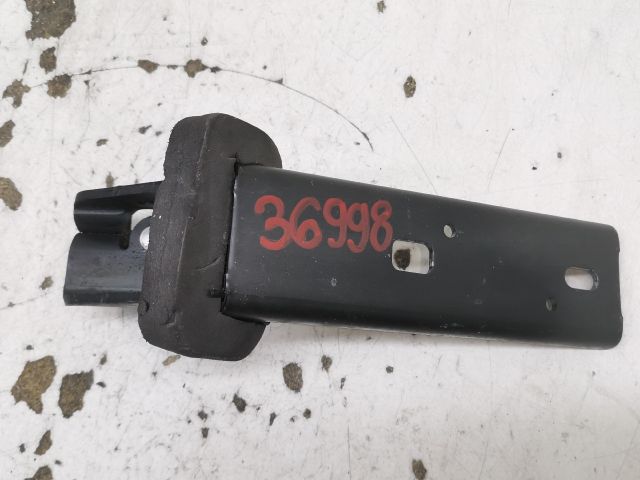 bontott RENAULT TRAFIC Tolóajtó Sín Görgő