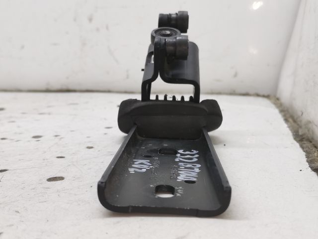 bontott RENAULT TRAFIC Tolóajtó Sín Görgő