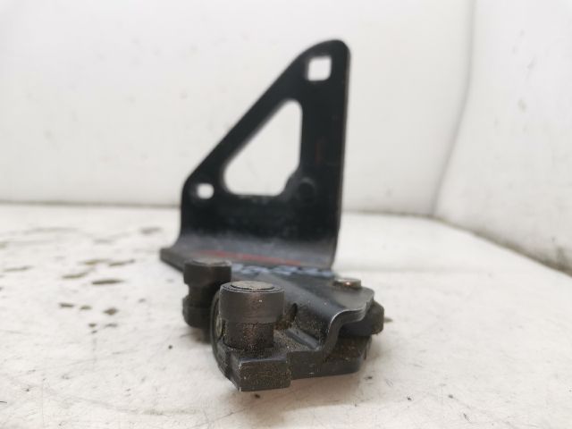 bontott RENAULT TRAFIC Tolóajtó Sín Görgő