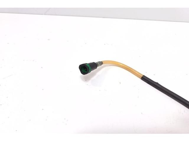 bontott RENAULT TRAFIC Üzemanyagcső