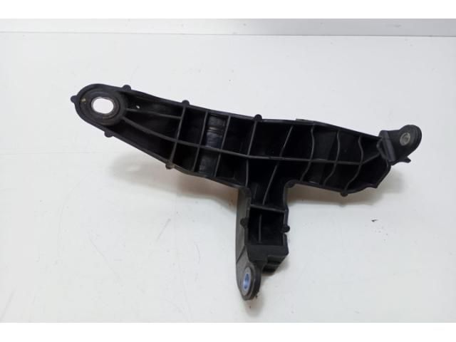 bontott RENAULT TRAFIC Váltó Bowden Tartó Bak