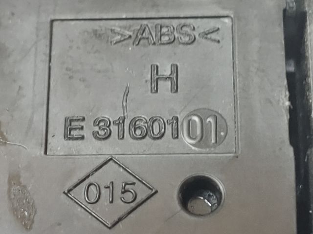 bontott RENAULT TRAFIC Vészvillogó Kapcsoló