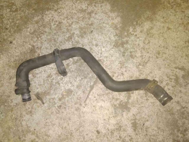 bontott RENAULT TRAFIC Vízcső