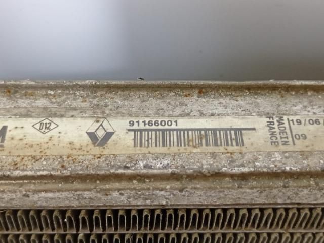 bontott RENAULT TRAFIC Vízhűtő Radiátor Tartó