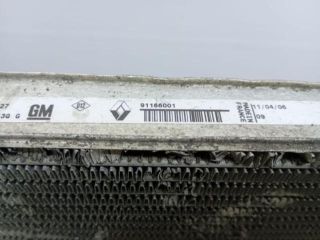 bontott RENAULT TRAFIC Vízhűtő Radiátor Tartó