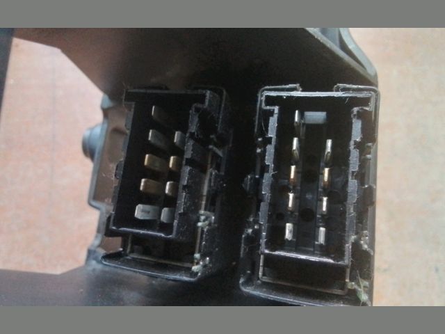 bontott RENAULT TRUCKS Magnum Bal első Ablakemelő Kapcsoló