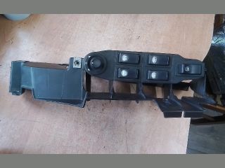 bontott RENAULT TRUCKS Magnum Bal első Ablakemelő Kapcsoló