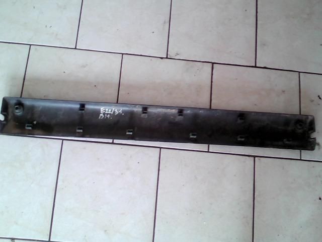 bontott RENAULT TRUCKS MASCOTT Bal hátsó Sárvédő Díszléc