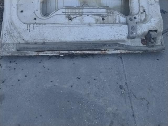 bontott RENAULT TRUCKS MASCOTT Jobb Csomagtérajtó (Részeivel)