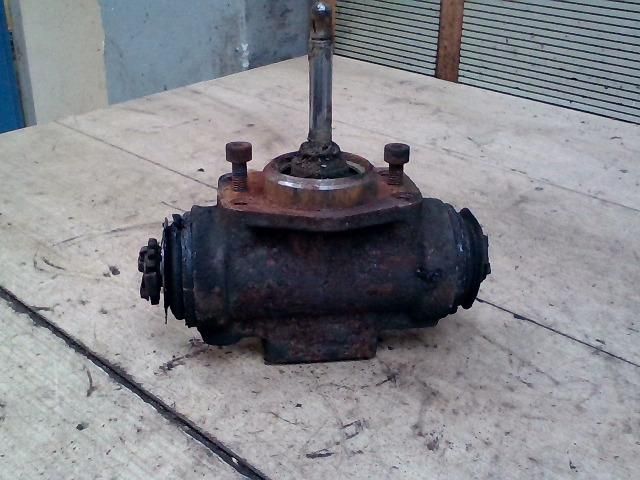 bontott RENAULT TRUCKS Midliner Ablakemelő és Tükör Kapcsoló