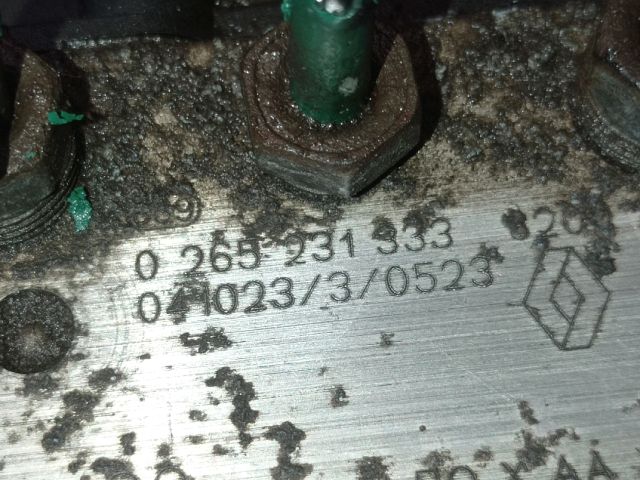 bontott RENAULT TWINGO I ABS Kocka