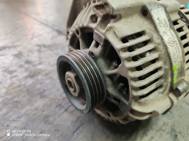 bontott RENAULT TWINGO I Generátor