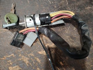 bontott RENAULT TWINGO I Gyújtáskapcsoló