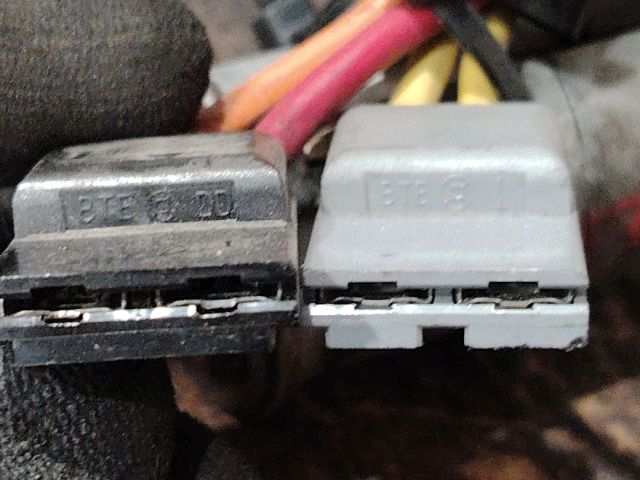 bontott RENAULT TWINGO I Gyújtáskapcsoló