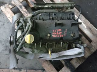 bontott RENAULT TWINGO I Hengerfej