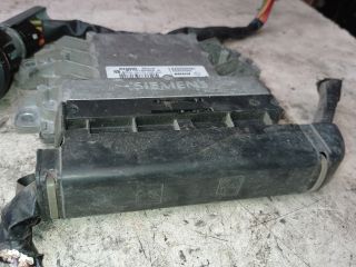 bontott RENAULT TWINGO I Motorvezérlő