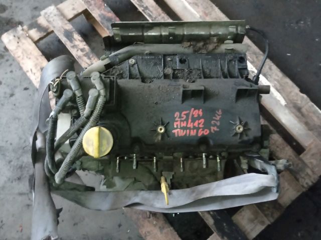 bontott RENAULT TWINGO I Olajbeöntő Sapka