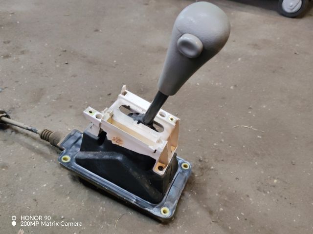 bontott RENAULT TWINGO I Váltó Kulissza