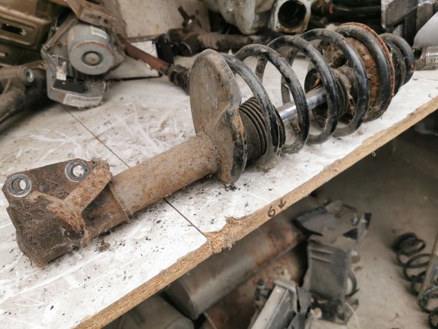 bontott RENAULT TWINGO I Bal első Gólyaláb (Lengécsillapító, Rugó)