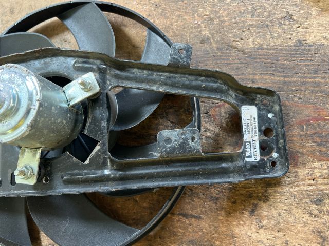 bontott RENAULT TWINGO I Hűtőventilátor