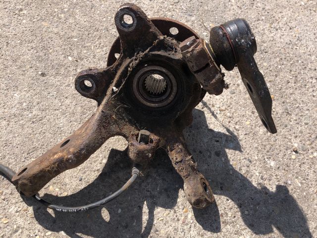 bontott RENAULT TWINGO I Bal első Csonkállvány Kerékaggyal