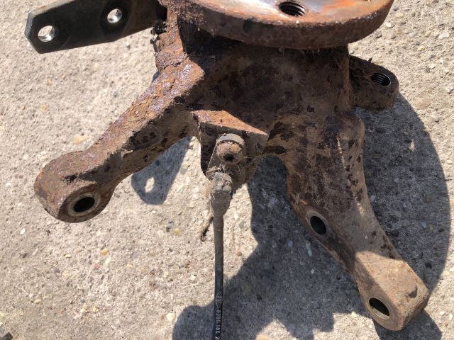 bontott RENAULT TWINGO I Bal első Csonkállvány Kerékaggyal