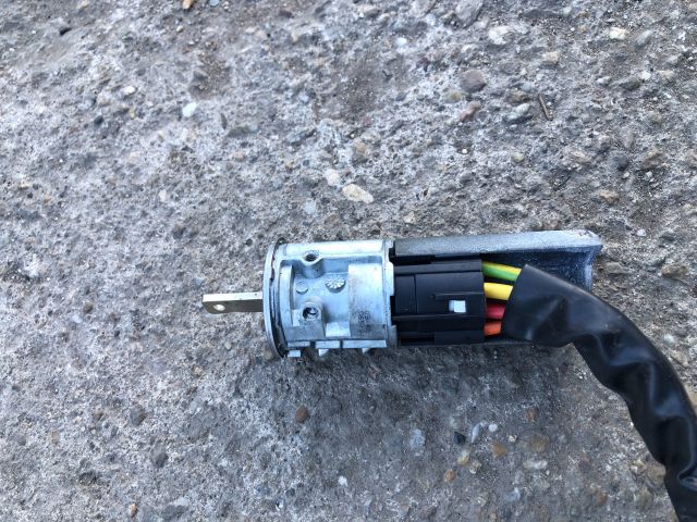 bontott RENAULT TWINGO I Gyújtáskapcsoló