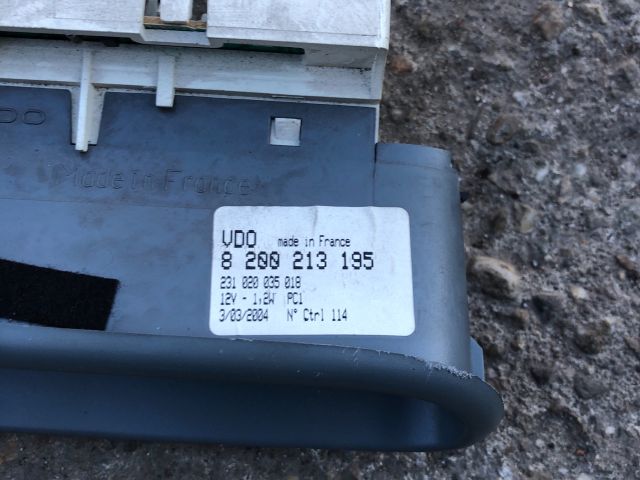 bontott RENAULT TWINGO I Kilométeróra