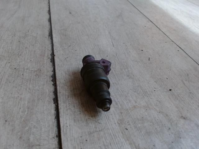 bontott RENAULT TWINGO I Porlasztó (1 db)