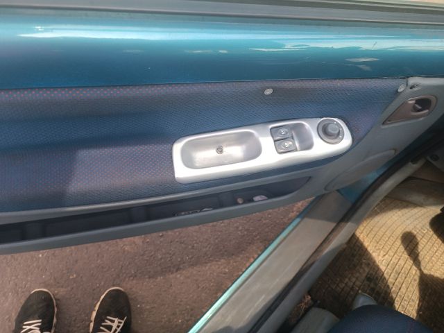 bontott RENAULT TWINGO I Tanksapka