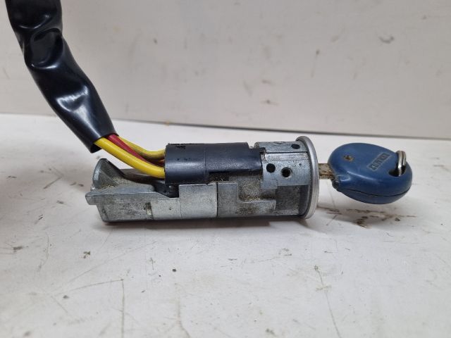 bontott RENAULT TWINGO I Gyújtáskapcsoló