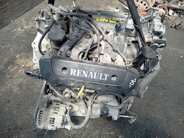 bontott RENAULT TWINGO I Komplett Motor (Segédberendezésekkel)